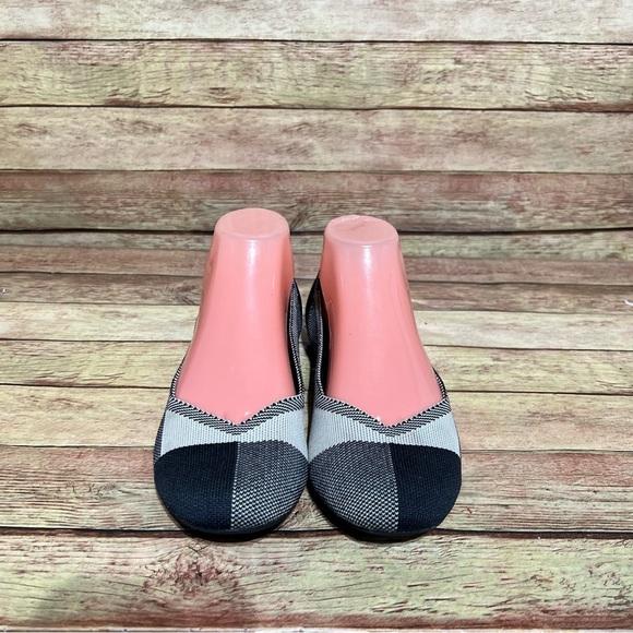 Rothy’s Captoe Round Flats - Picture 7 of 9